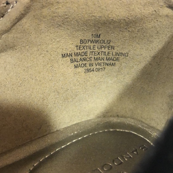 Bandolino Black Velvet Ankle Booties/ Like New - Picture 4 of 10